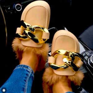 Chunky slip on fur slippers